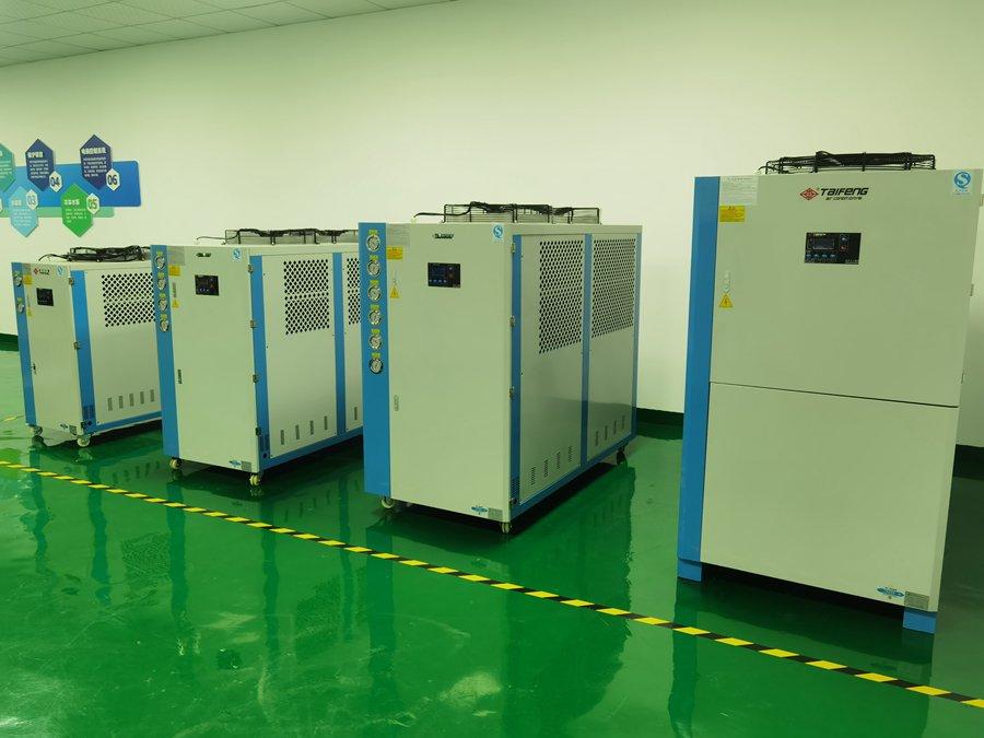 風(fēng)冷式冷水機(jī)選型需要考慮的要點(diǎn)是什么？